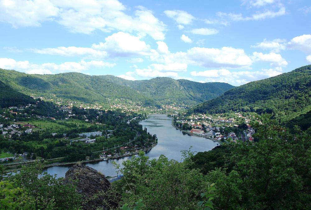 5 - Pohled z rozhledny Vrkoč - do 20 minut pěšky