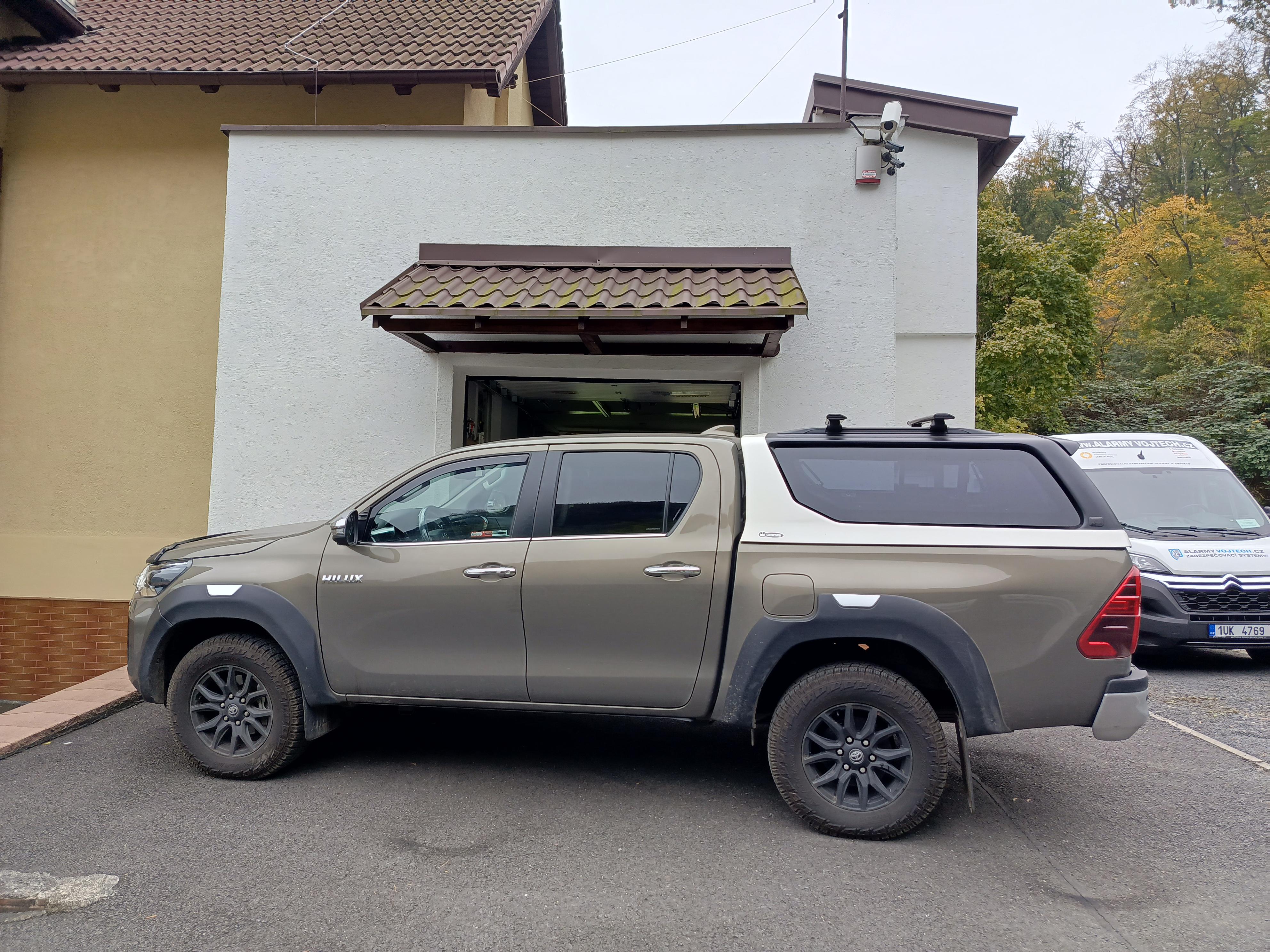 Zabezpečení karavanu / expedičních / pracovních vozidel aktivním systémem částečného hlídání při spánku + příslušenství