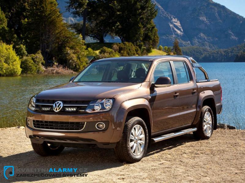 Sada světel do masky Lazer pro Volkswagen Amarok (2011-2015), Triple-R 750
